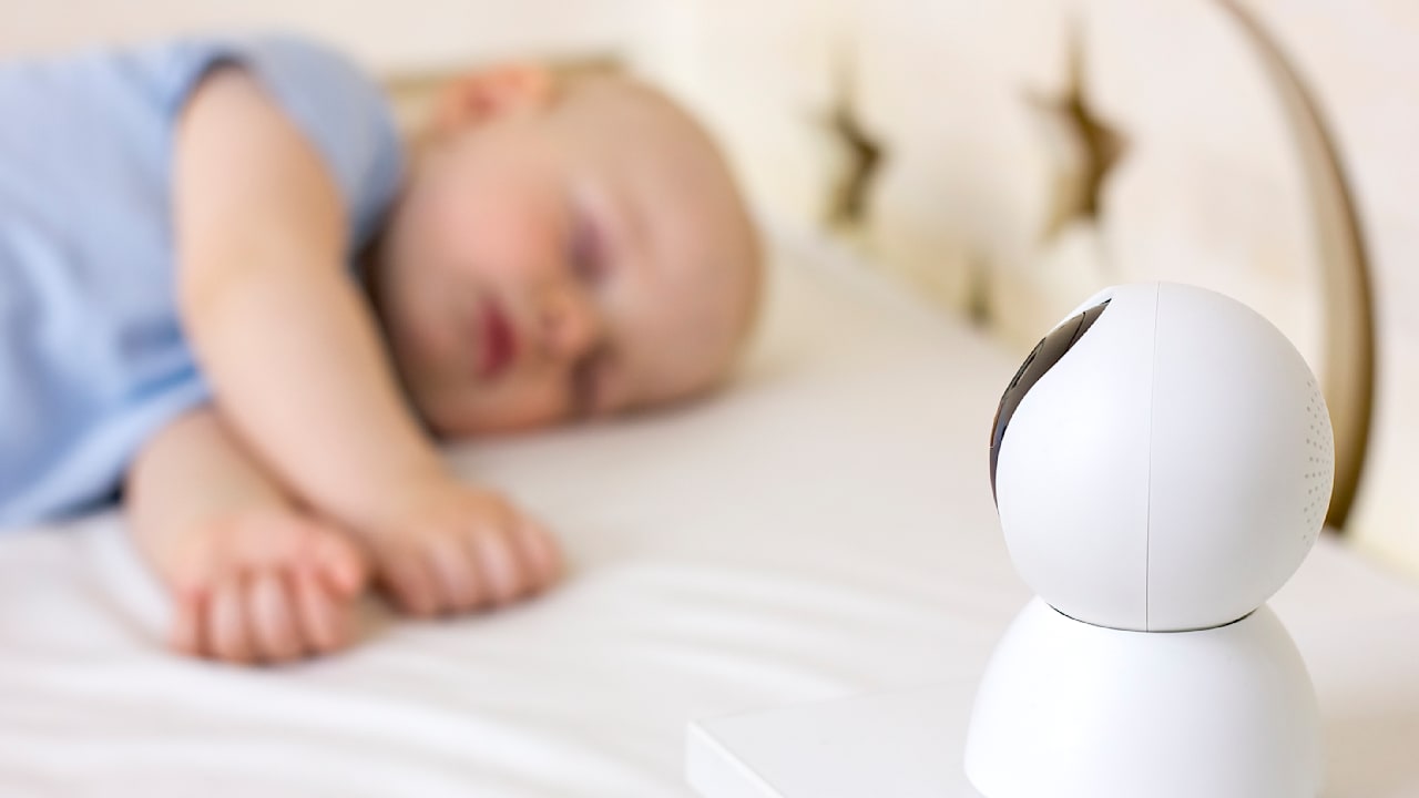 Datenschutzskandal - Millionen Babyfone unsicher – Hacker schauen mit
