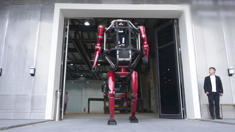 Video: Unitree launches the world’s first production-ready optionally ...