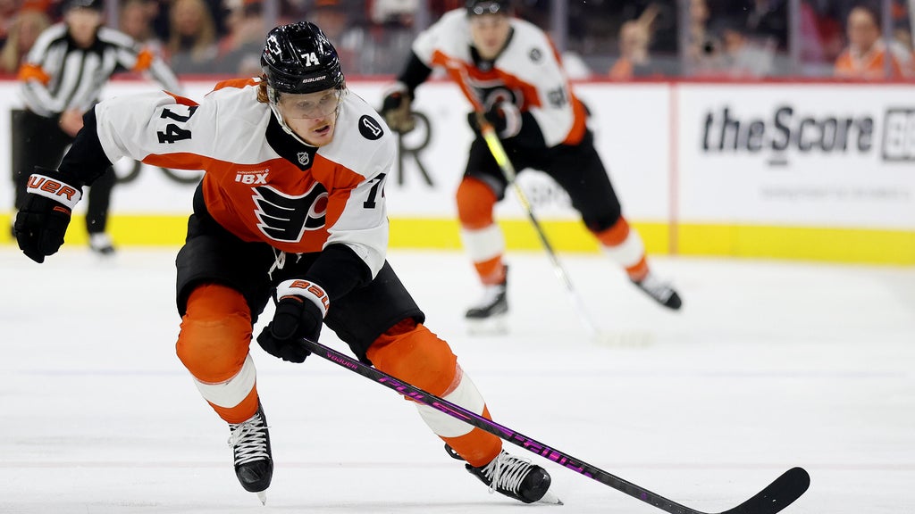 Owen Tippett missed Flyers' 2nd-round playoff series with internal bleeding
