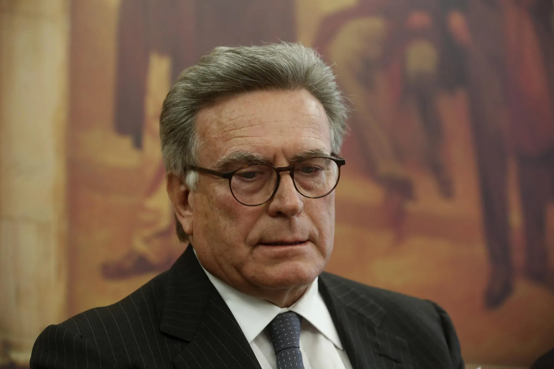 E eis que surge o banqueiro Álvaro Sobrinho e o desaparecimento de ...