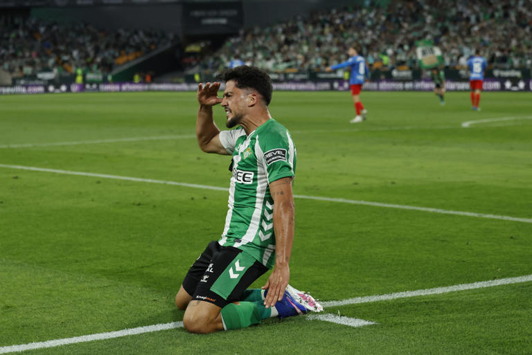 2-1. El Betis certifica la 'Champions' y deja al Elche en situación ...