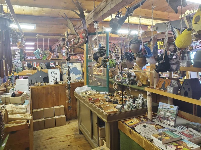 The Minnesota trading post where you can feed llamas