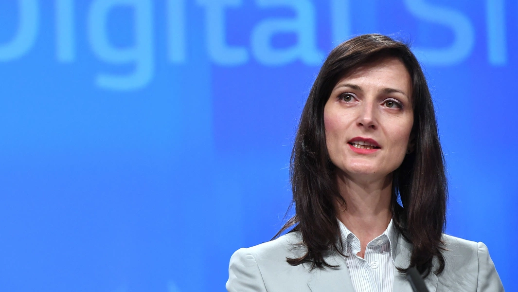 EU weighs minimum social media age to curb child risks