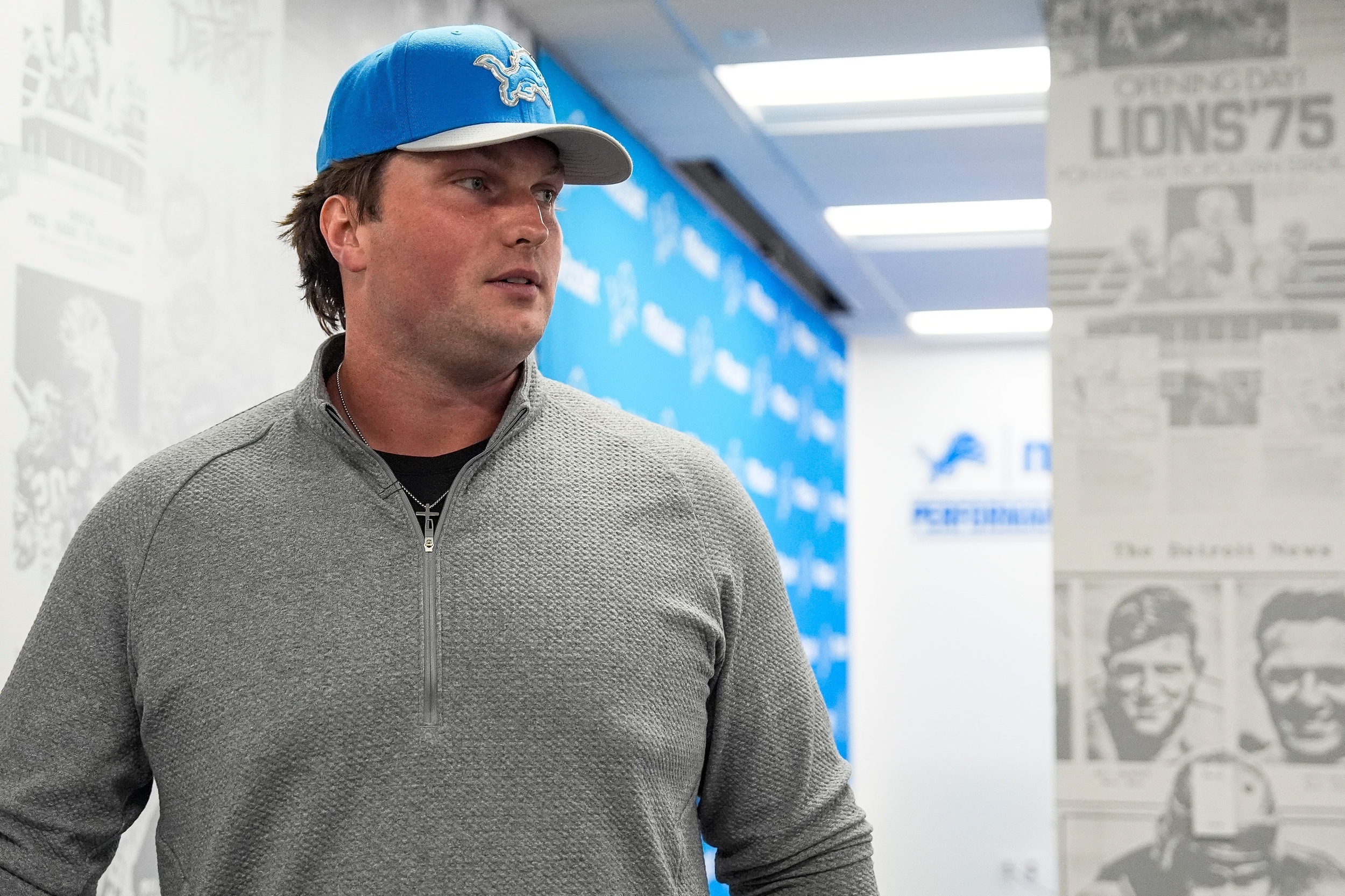 Lions sign first-round T Blake Miller