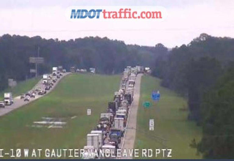 Update: Backup cleared after crash on busy stretch of I-10 in South ...