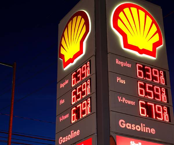 Gas prices erase Americans' wage gains