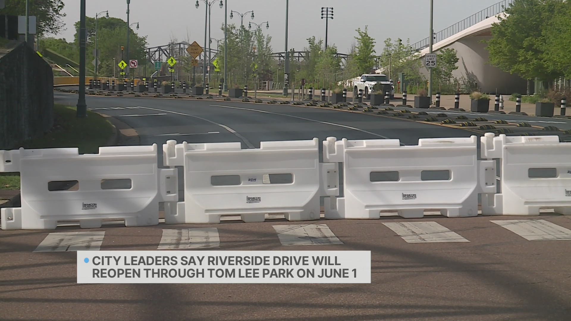 Riverside Drive will reopen through Tom Lee Park on June 1