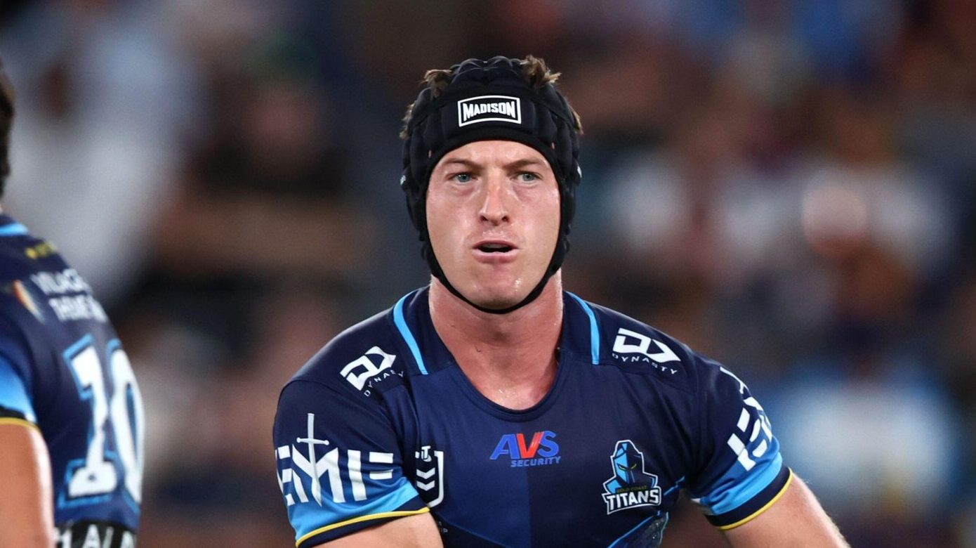 Gold Coast Titans’ NRL champion offered to Super League clubs