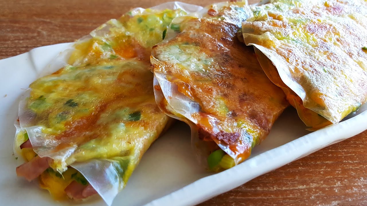 Crispy rice paper omelette & sweet chili sauce | Quick Asian breakfast ...
