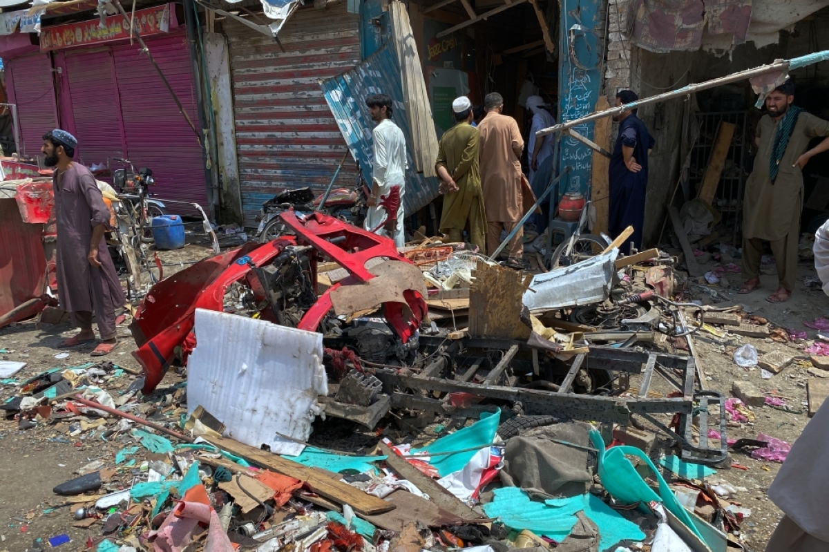 9 killed in Pakistan bazaar bombing