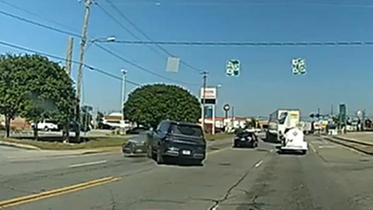 Peach County deputy injured, man charged with DUI after crash, sheriff ...