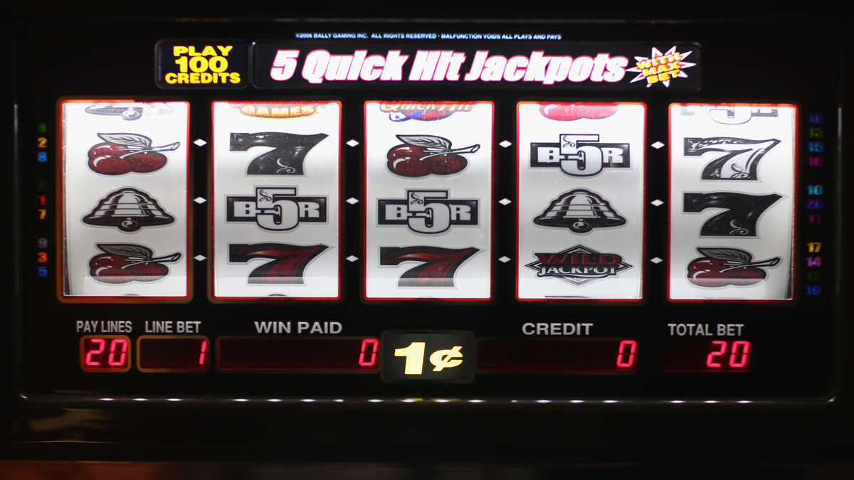 Man accused of breaking another slot machine in Hialeah, stealing money ...