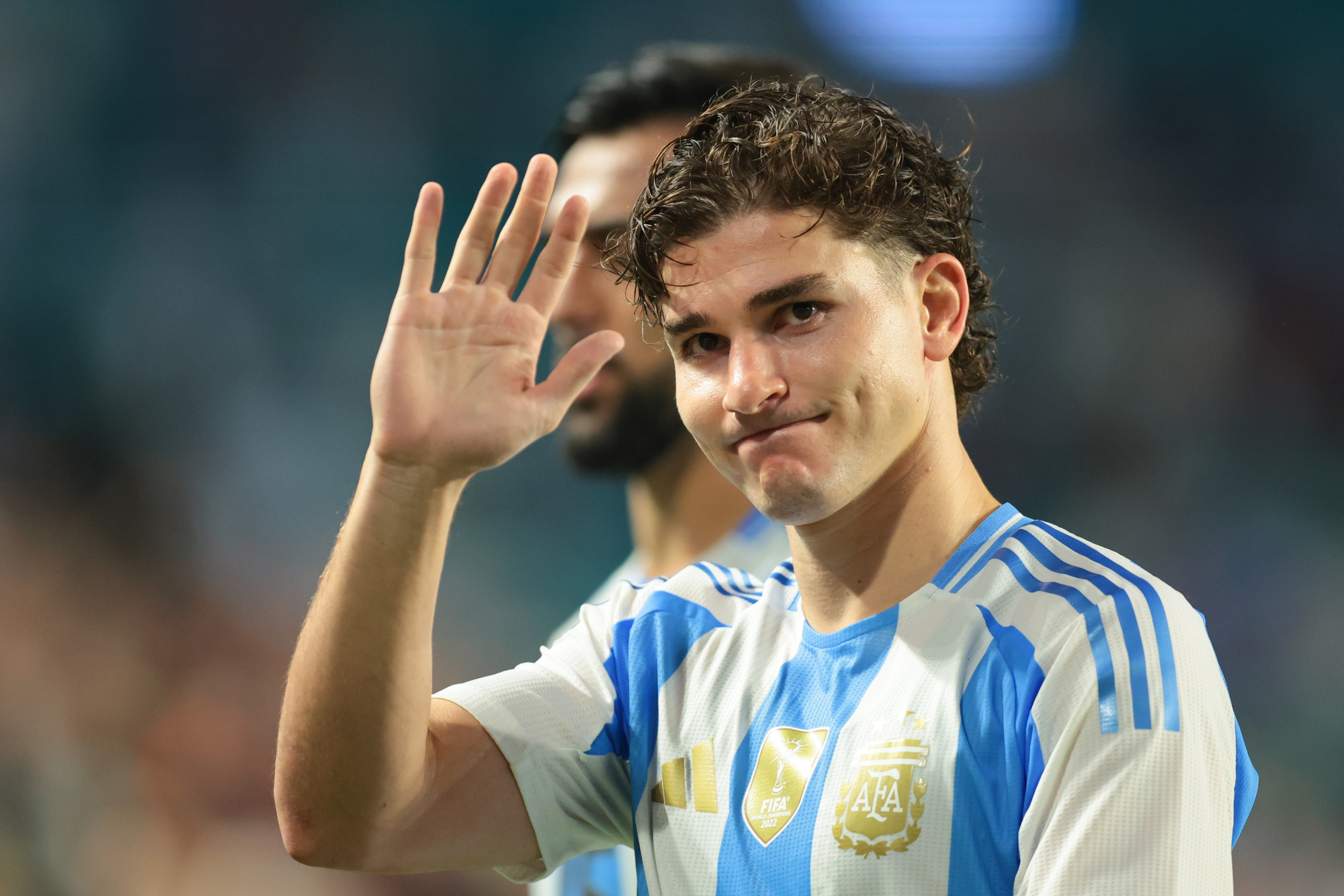Arsenal eye 29-G/A superstar who could transform them, but PSG could ...