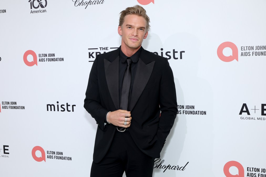 Un exconcursante de 'Dancing with the Stars' y popular cantante revela ...