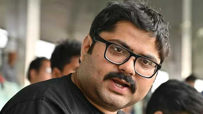 Bangla Pokko leader Garga Chatterjee arrested for spreading ...