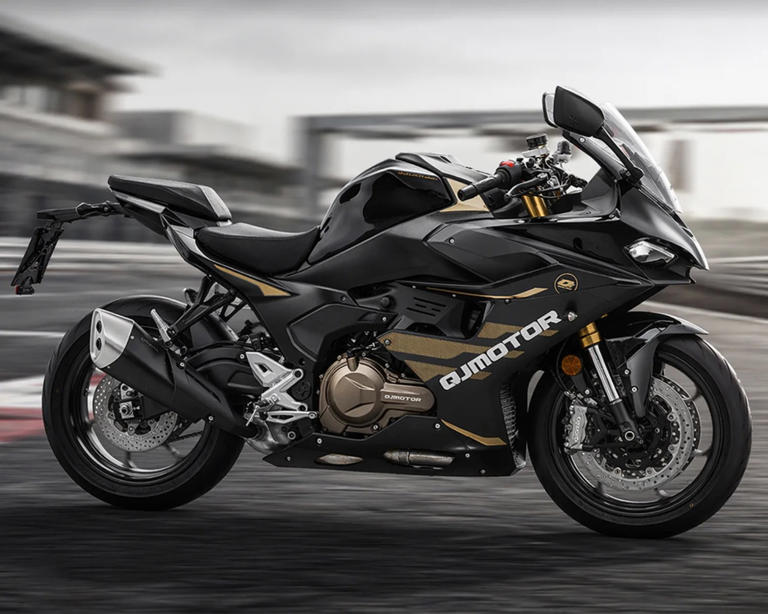 This stunning, approachable new performance moto hits the sweet spot on ...