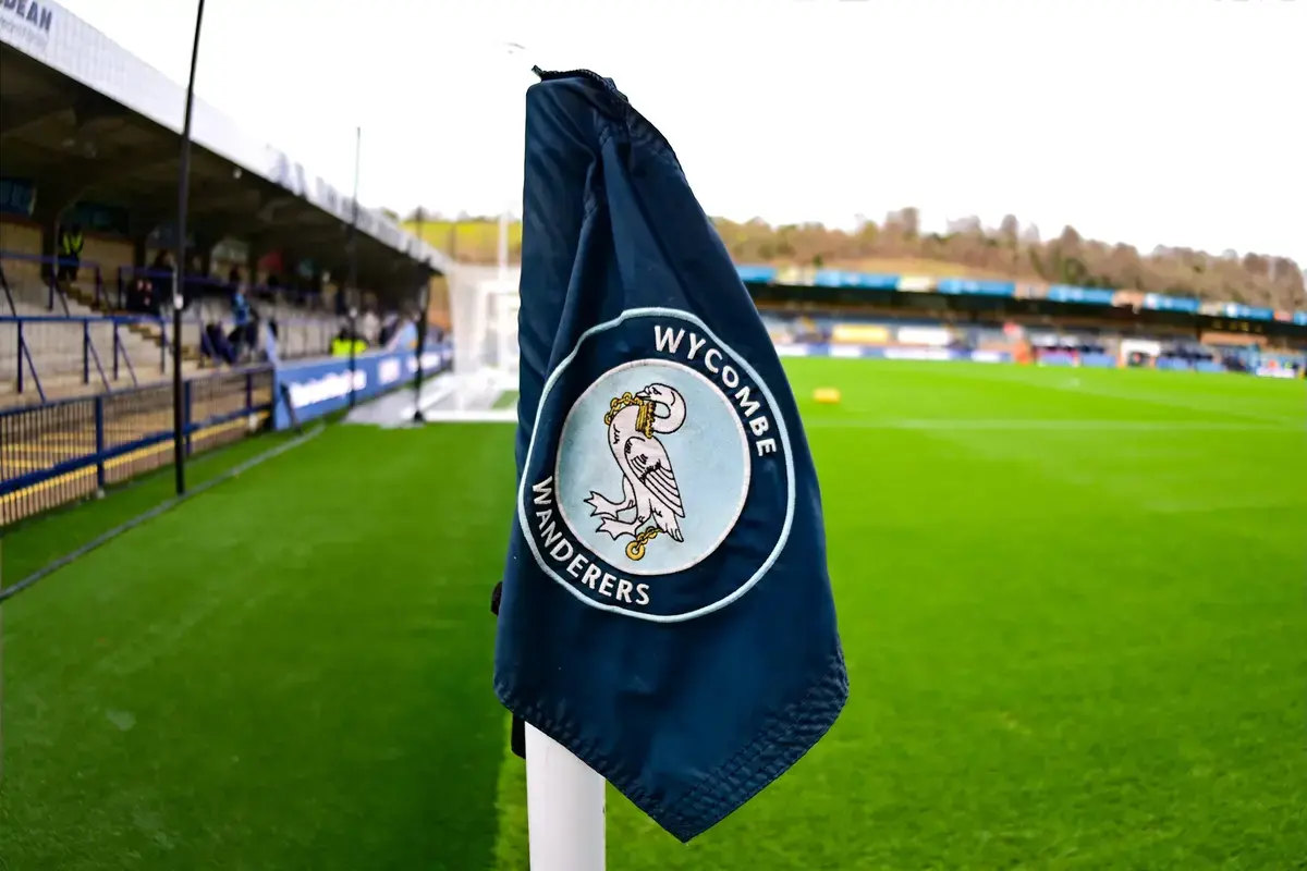 wycombe-wanderers-officially-announce-exit-of-former-liverpool-goalkeeper