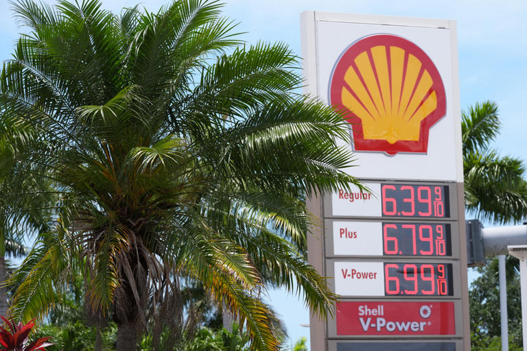 What a US gas tax suspension could mean for drivers and the prices they ...
