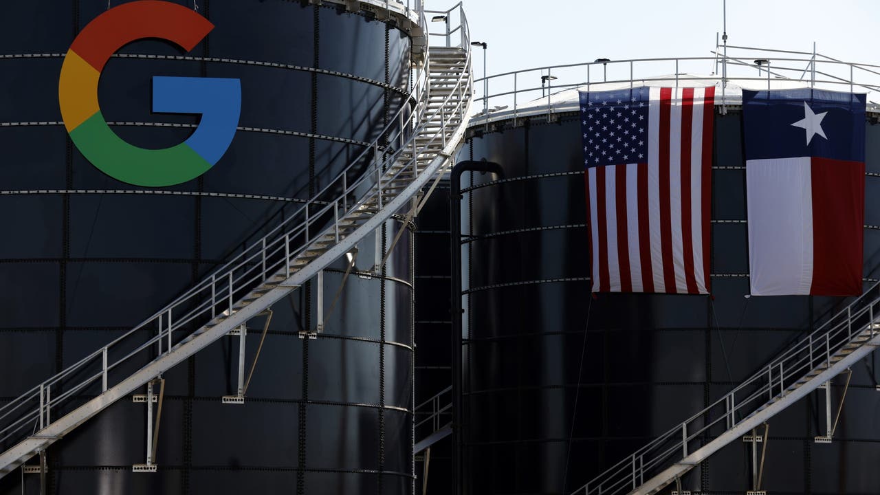 Texas water supply: Data centers could make up 9% of demand by 2040 ...