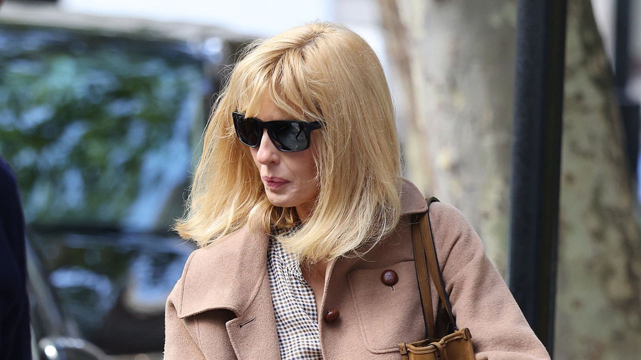 Kelly Reilly steps out in the chicest of spring looks, crafted from these  wardrobe staples