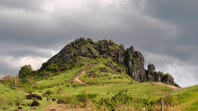Fiji's 12 best walks and hiking trails, according to travelers