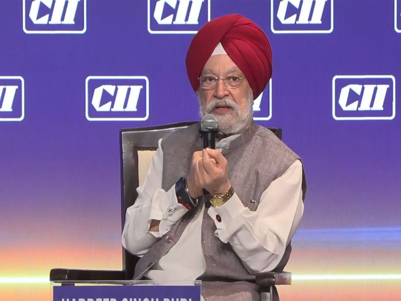 No petro product shortage: Govt junks lockdown talk