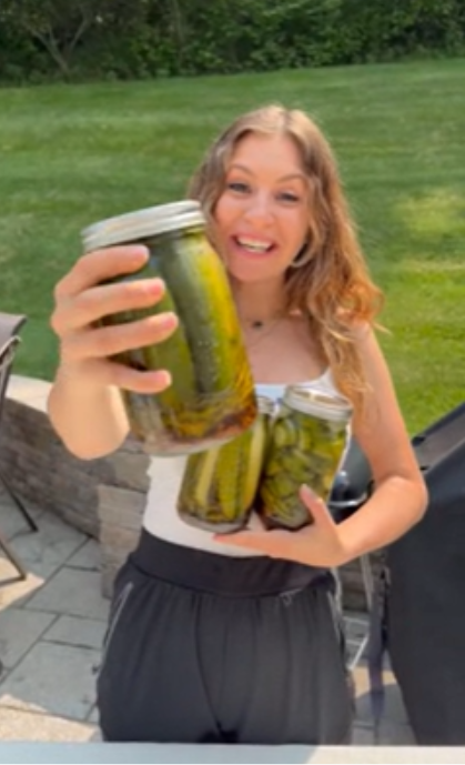 Easy homemade dill pickles crisp, tangy & simple DIY recipe