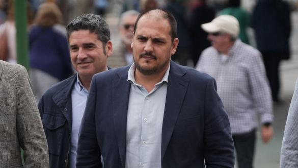El alcalde de Adamuz carga en una entrevista contra Moreno Bonilla y ...