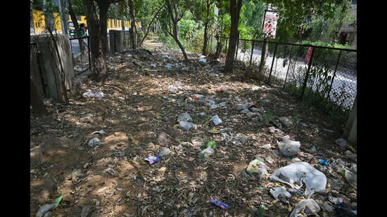 Concern for Gurugram: Locals flag crumbling roads, drainage woes in ...