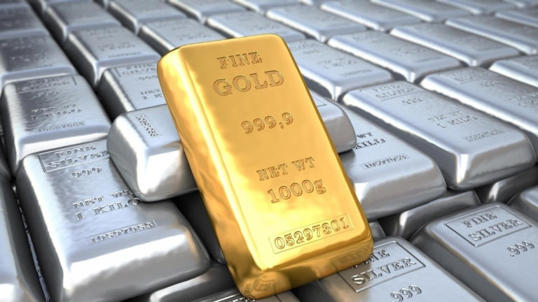 Gold jumps Rs 9,206, silver surges Rs 16,743 after import duty hike