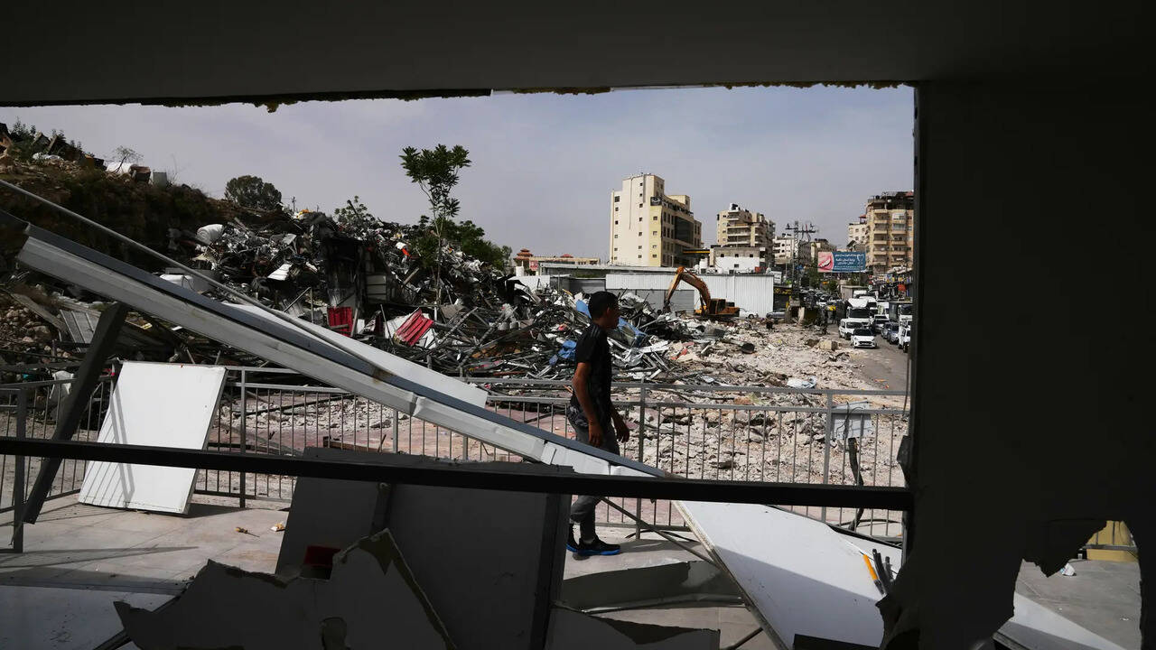 Israeli bulldozers demolish Palestinian shops for settlement-linked ...