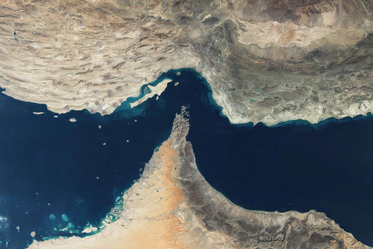 Iran expands strait definition