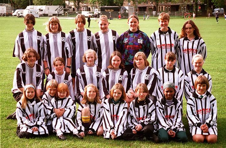 Sheffield retro: 16 throwback photos capturing memories of Sheffield's girls' football teams