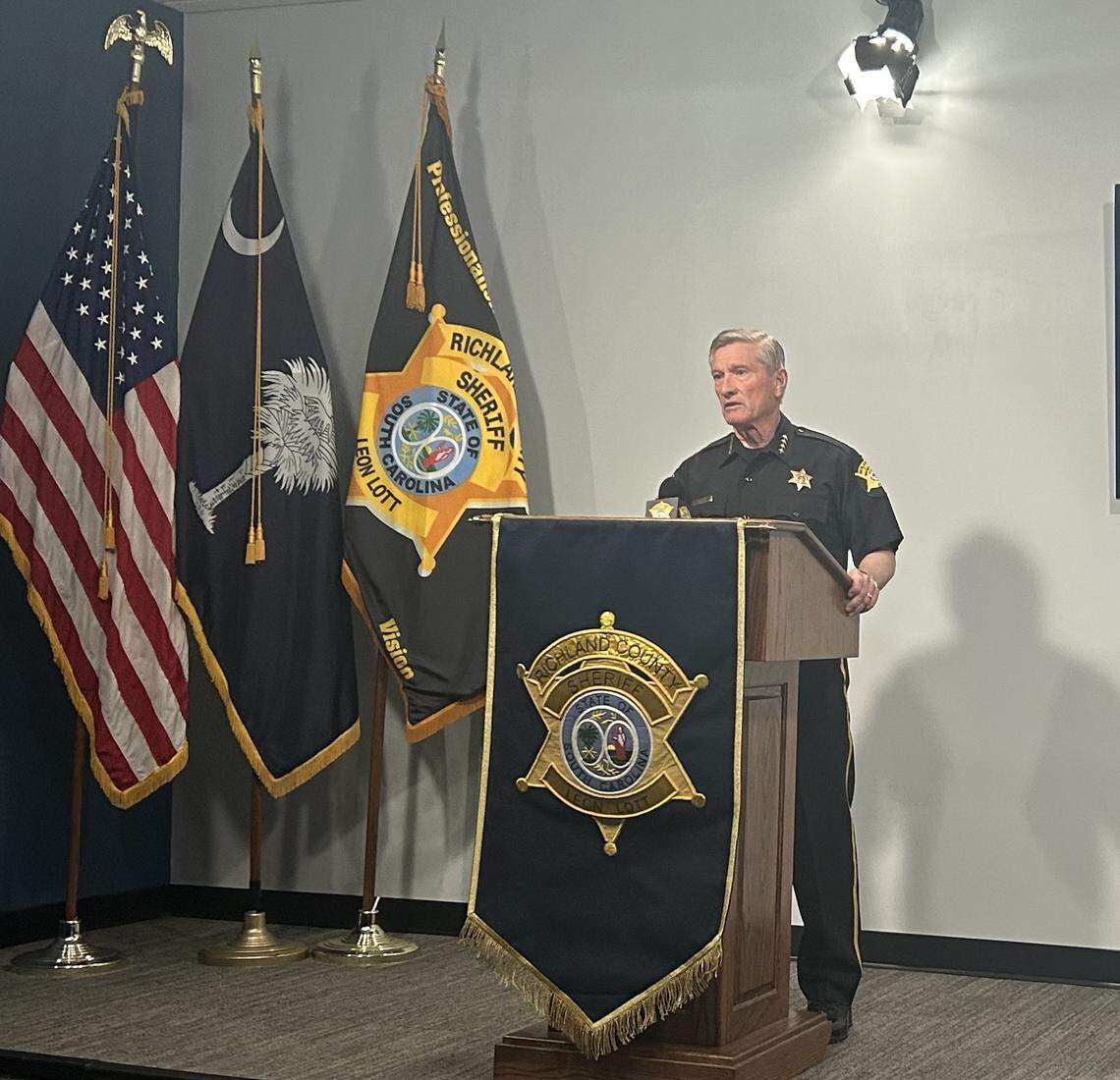 SC man charged in for shooting at SRO in Richland County school parking lot