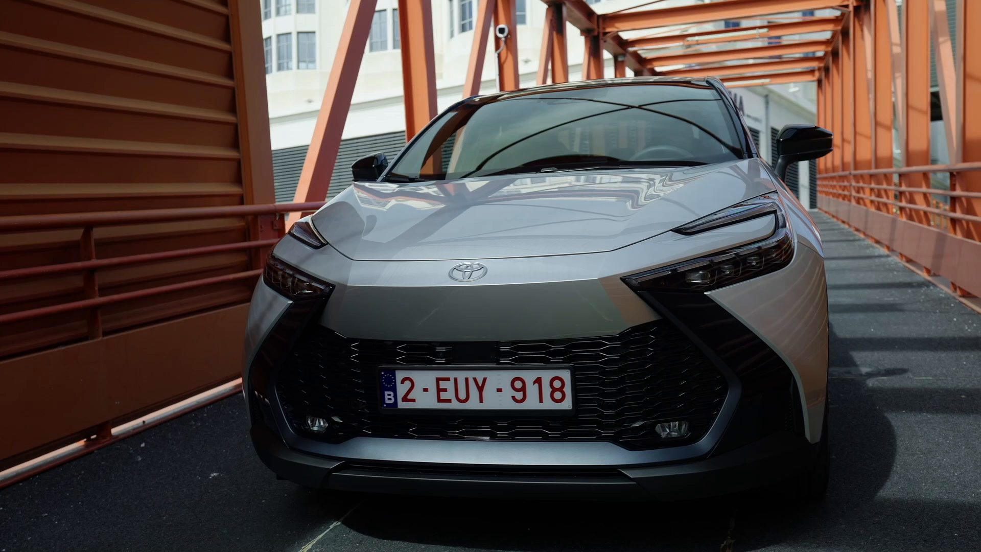 Der neue Toyota C-HR - unverwechselbar und dynamisch