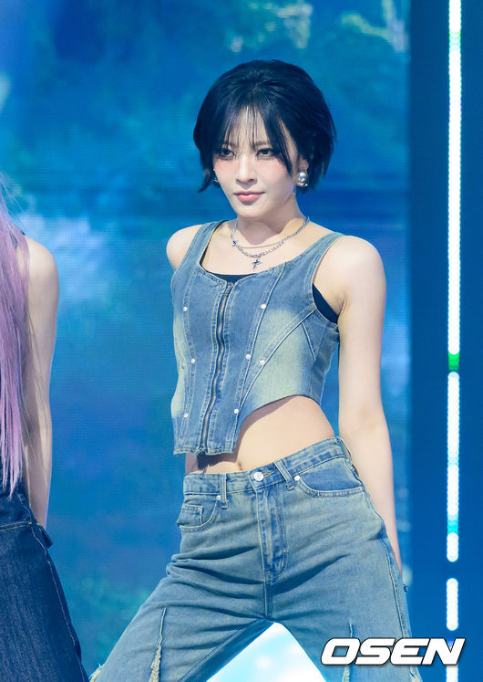빌리 문수아, '매력 넘치는 단발 머리'