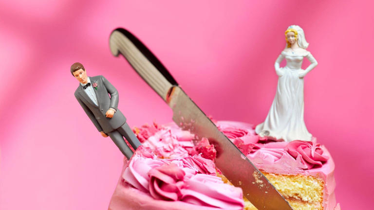 I'm twice divorced and now dating in my 50s - this is what it's really ...