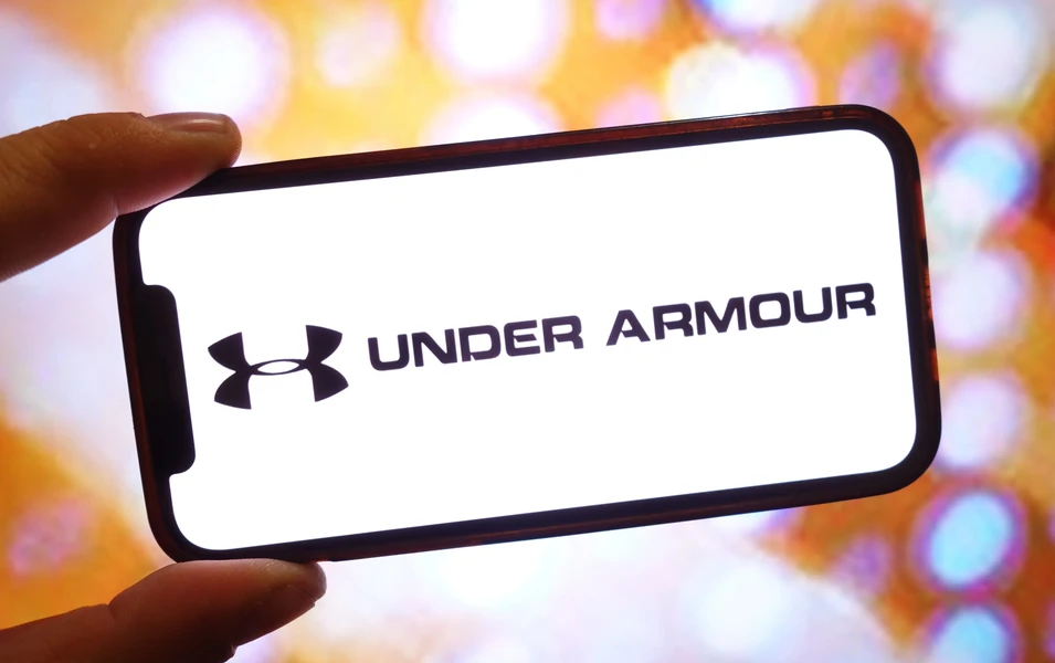 Under Armour shares plunge 20% after weak earnings, outlook