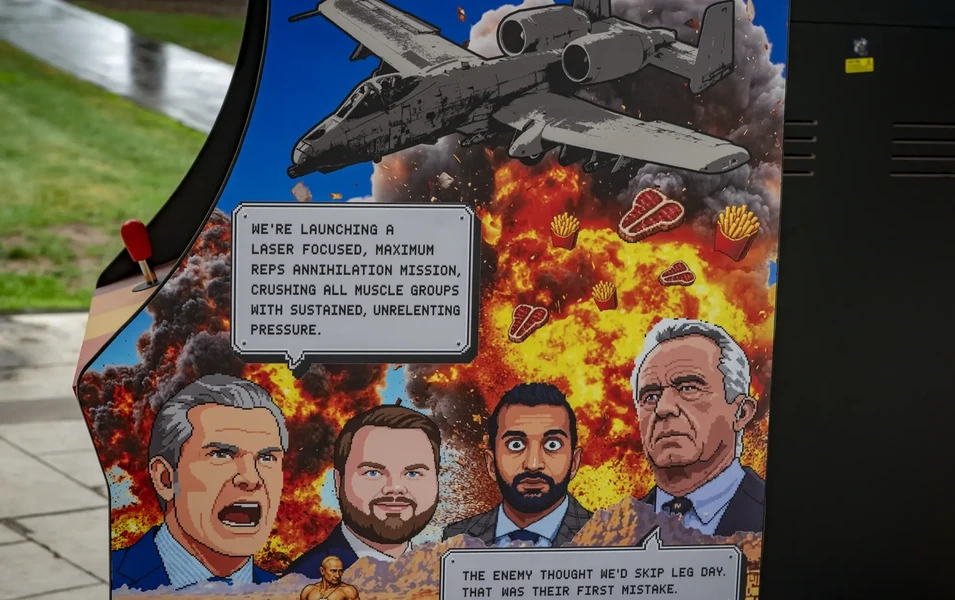 National Guard seen playing satirical anti-Trump arcade game