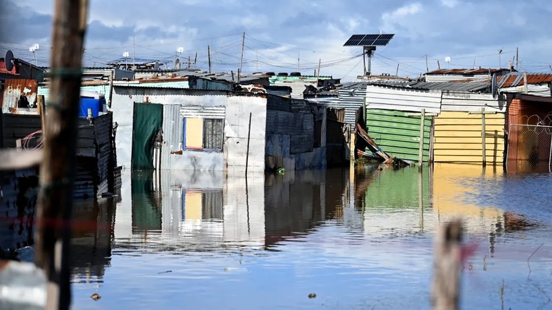 Emergency response teams mobilised as Cape Town battles severe flooding
