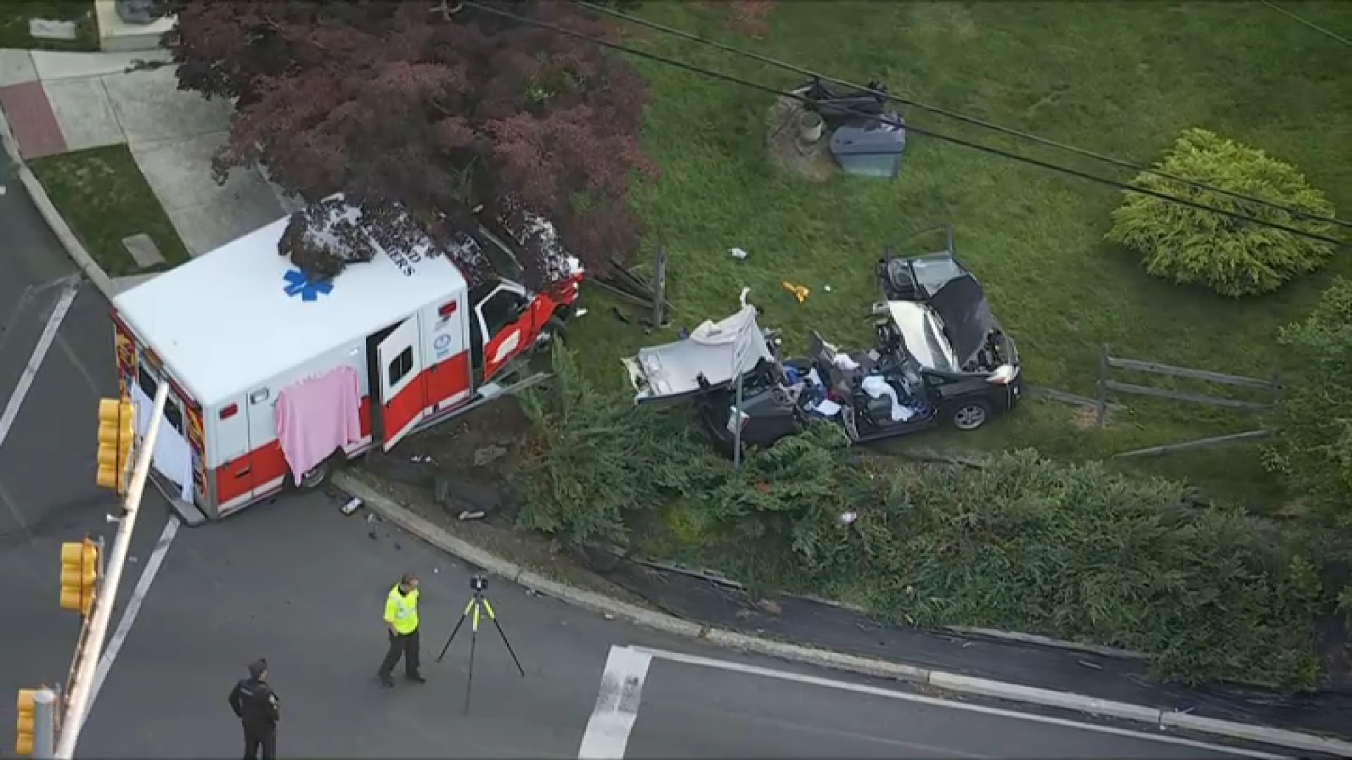 3 people hospitalized after ambulance crash in Upper Dublin Township ...