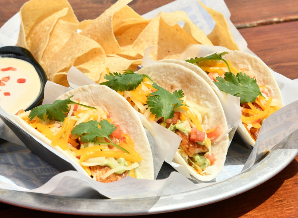 7 seafood chains serving the best blackened fish tacos