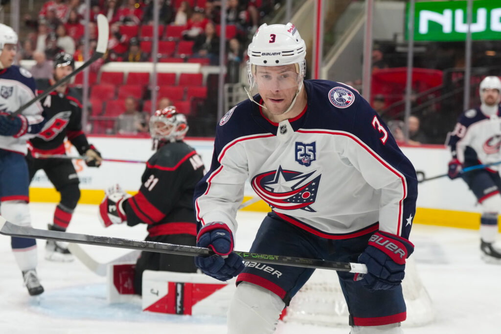 Charlie Coyle agrees to $36 million contract with Columbus Blue Jackets