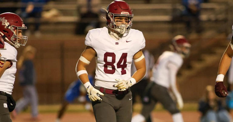 Louisville offers surging 2028 TE Bennett Conyers