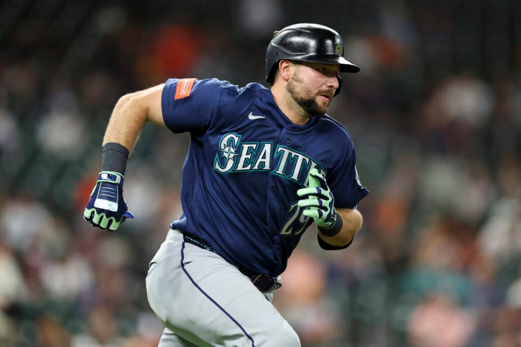 How Mariners star Cal Raleigh ended the longest hitless streak of his ...