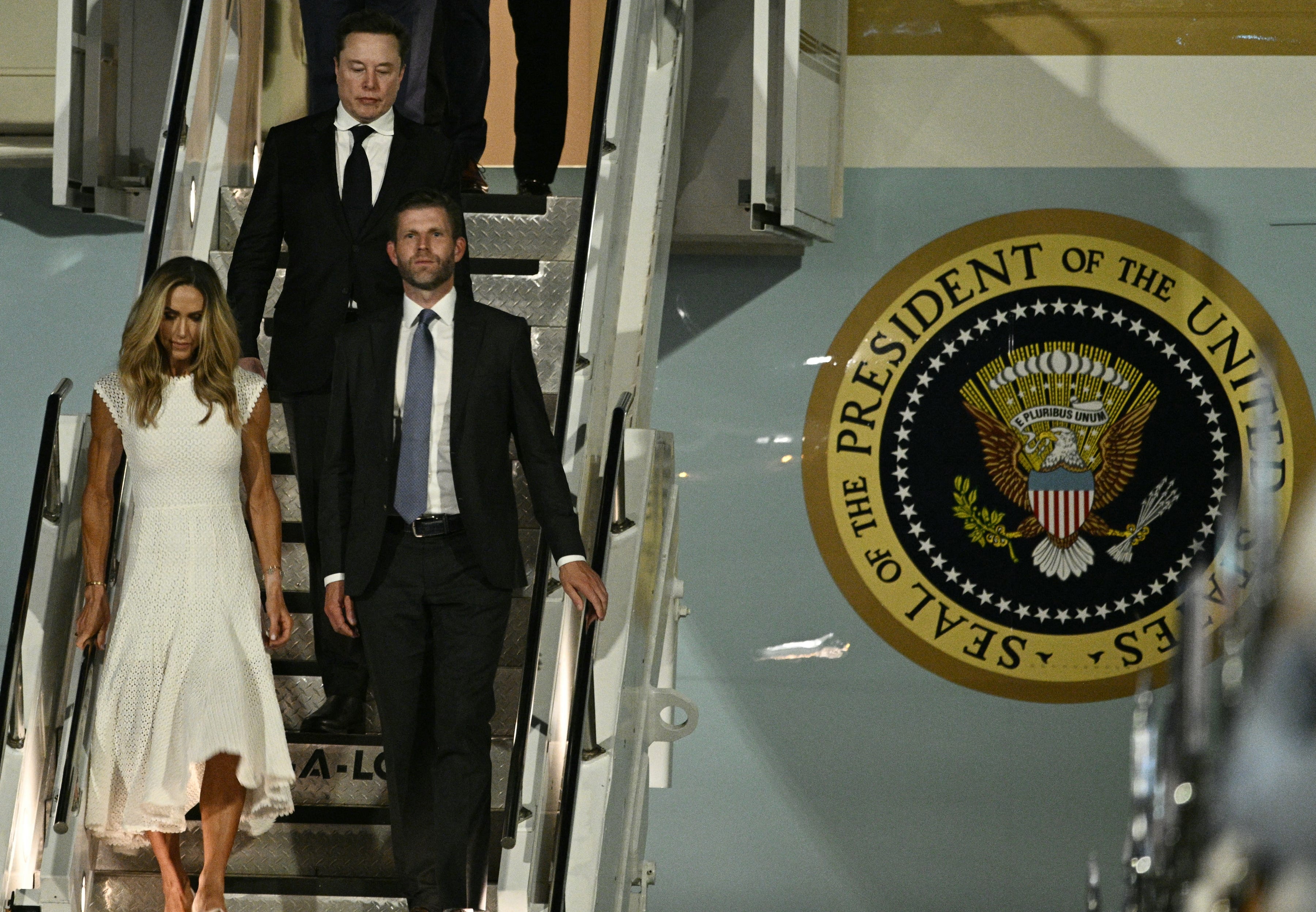 China rolls out red carpet welcome for Trump in Beijing