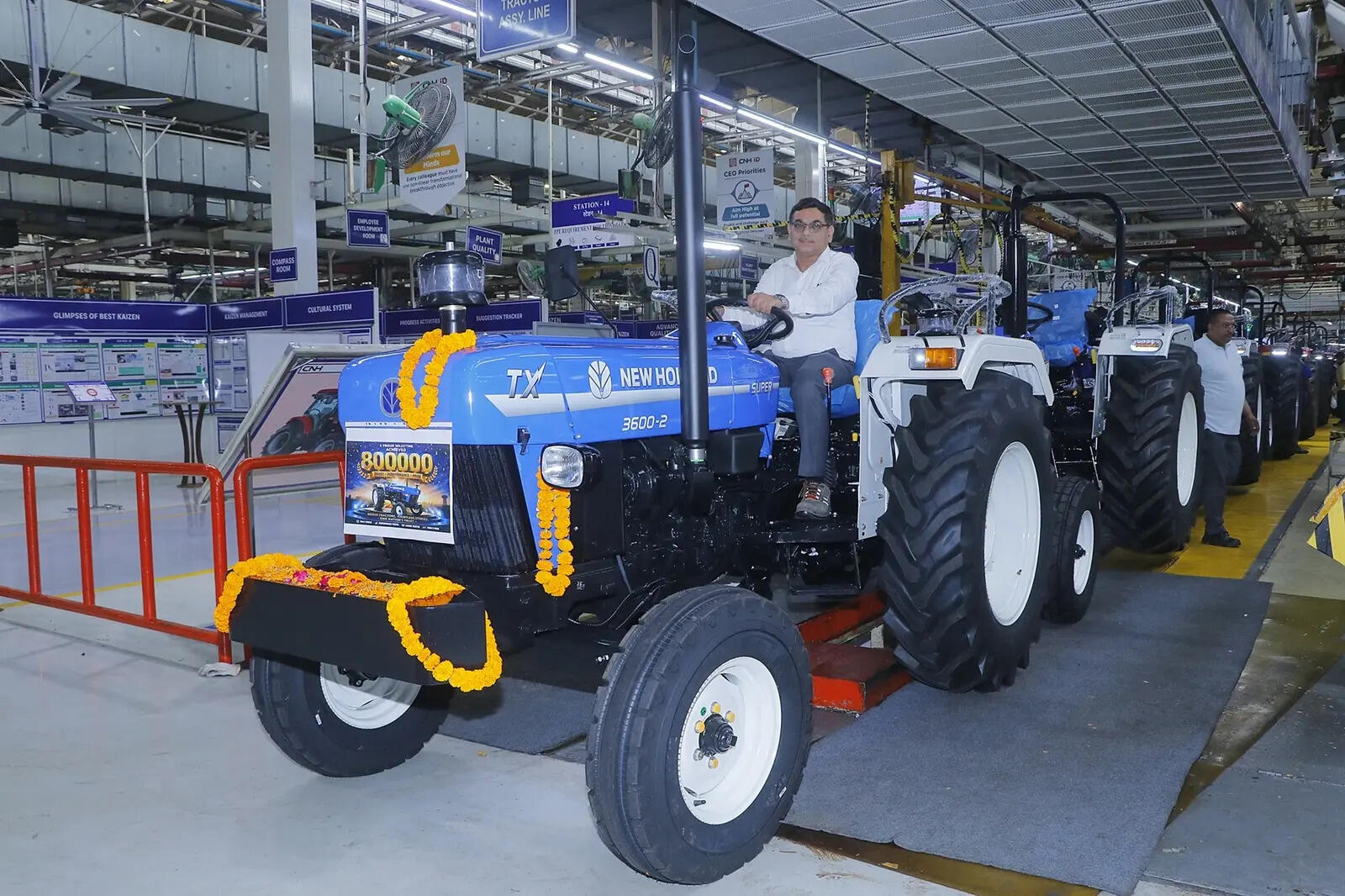 cnh-india-achieves-historic-8-lakh-tractor-rollout-in-greater-noida