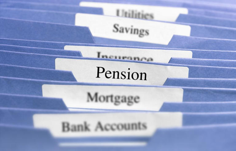 Rachel Reeves's pension tax raid to cost one million households £900 a year