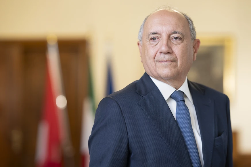 Crans-Montana : l'ambassadeur italien s'en va
