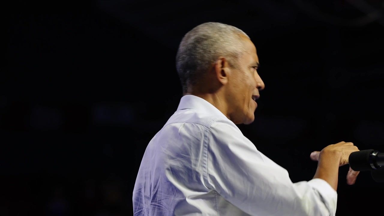 Trump attacks Obama again in ranting post defending Reflecting Pool ...